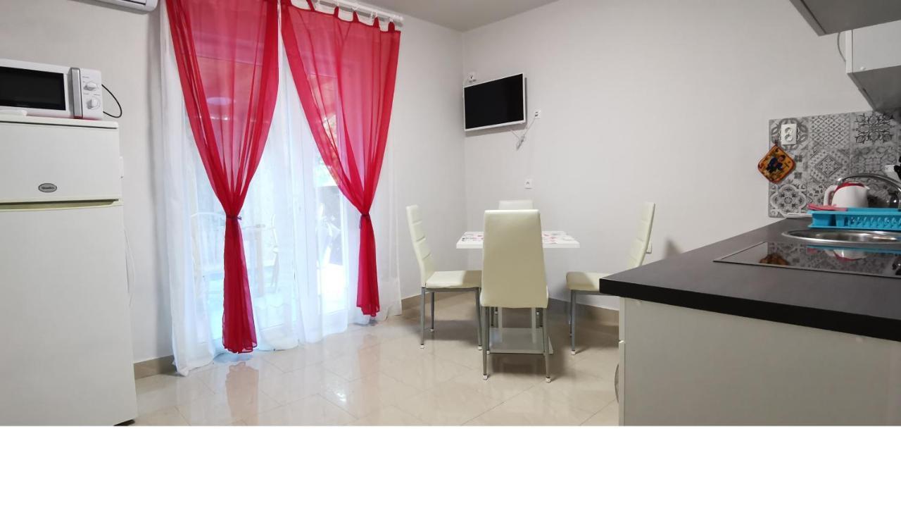 Bella Nina Apartment *