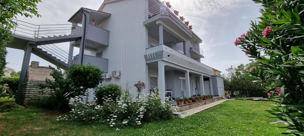 Apartament Bella Nina *