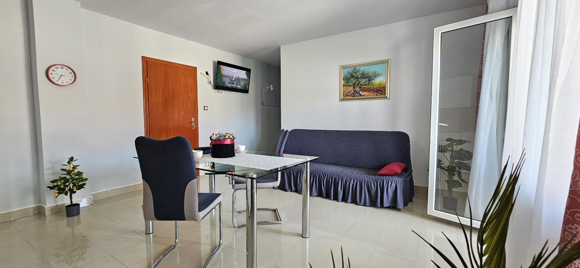 Bella Nina Apartment
