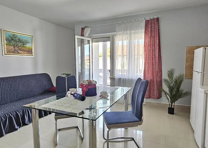 Bella Nina Apartments