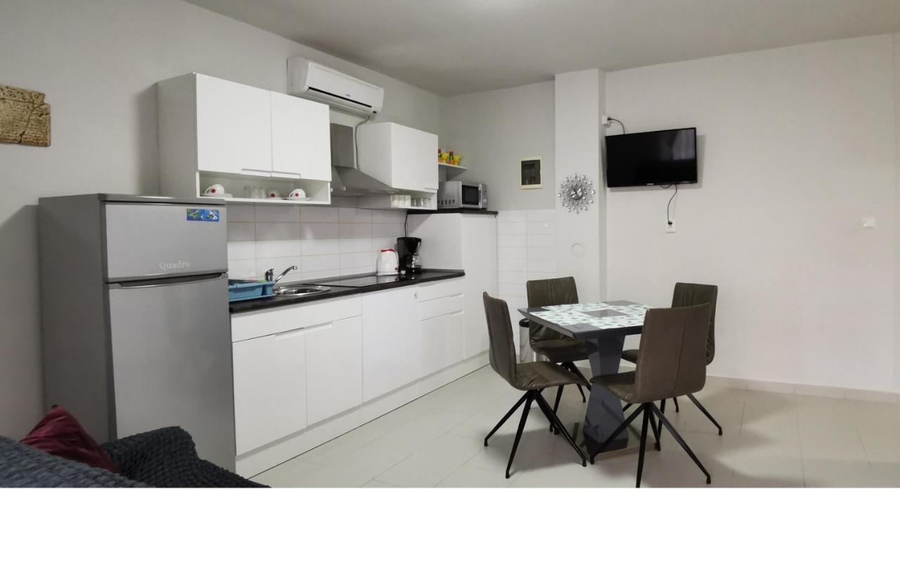 Bella Nina Apartment *